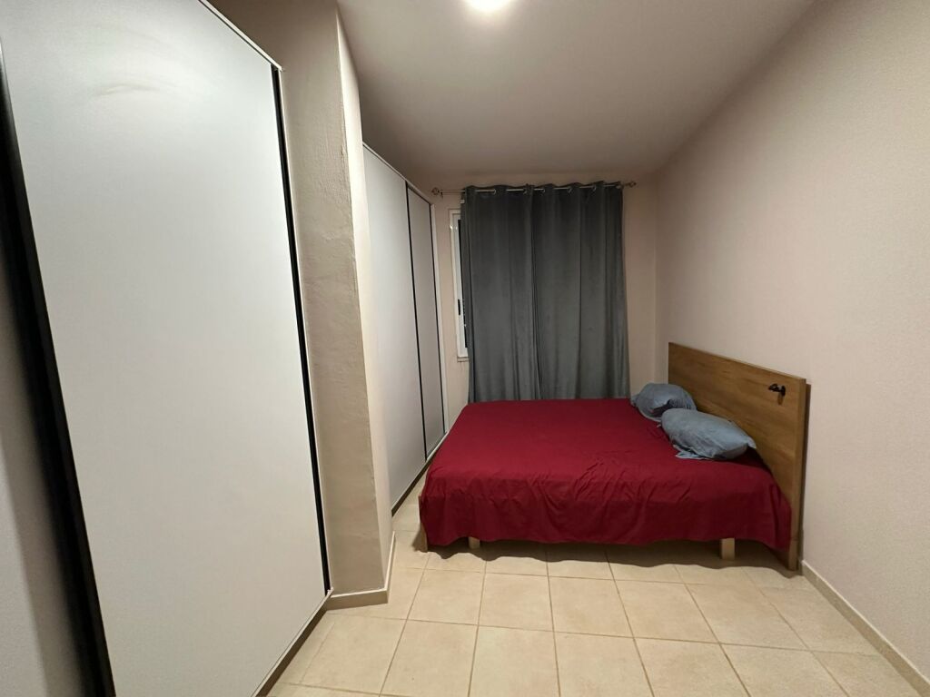 Appartamento 1+1 in affitto ad Astir, Tirana