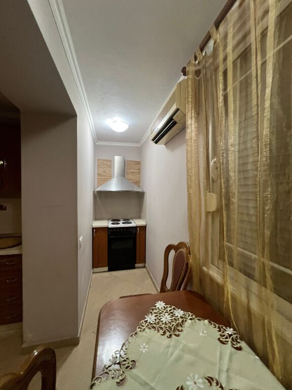 Shkolla baletit , 1+1 me qera