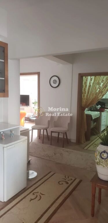 Shitje | Vilë+Ambjent Biznesi 4 + 1 | Bashkia Durrës | 800000 €