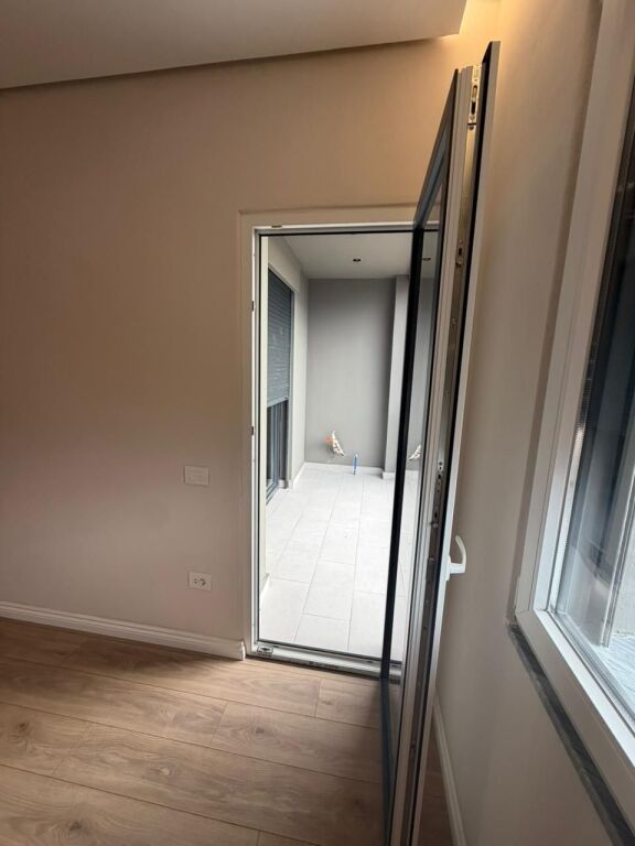 Apartament 1+1 ne Kamez