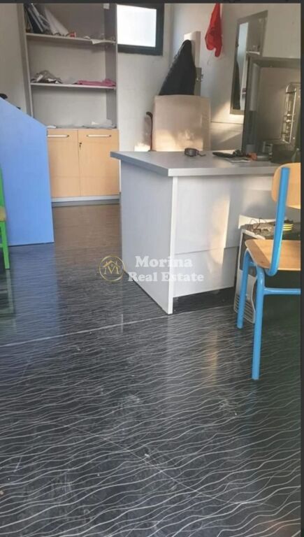 Rent | Warehouse | Former Aviation Field | 150 €/month