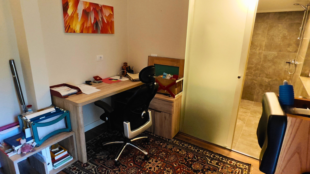 Tek Liqeni Farkes Shitet Vile Me Çmim OKAZION, Vetem 1580 Euro/m²