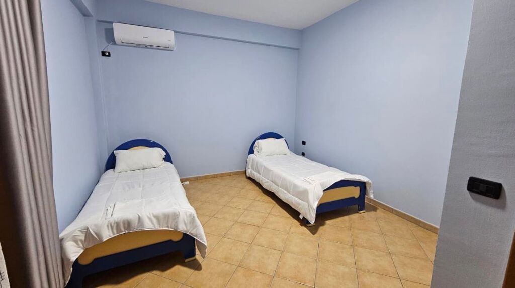 Apartament 3+1+2 me qira , Prane Vilave Gjermane