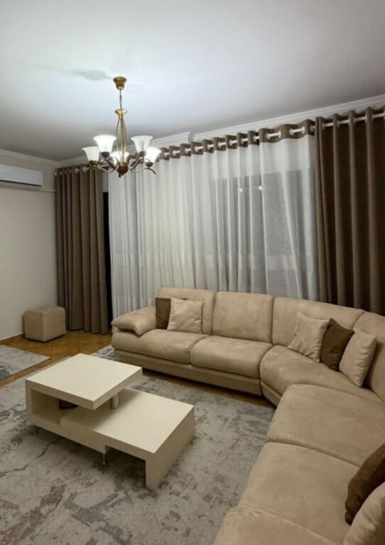 Apartament me qira I mobiluar KOMUNA E PARISIT