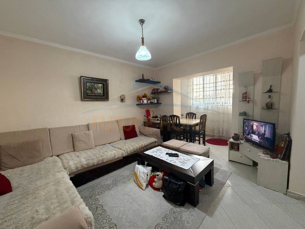 Shitet, Apartament 1+1, Ali Dem, Tirane