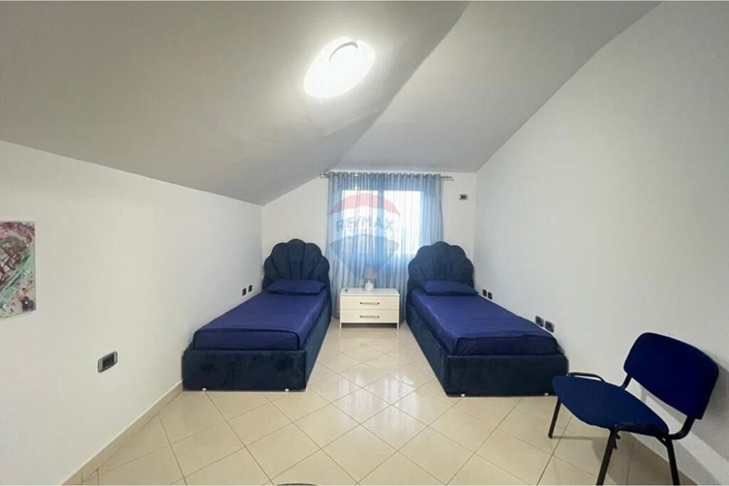 Apartament per qera 2+1 tek Liqeni Thate