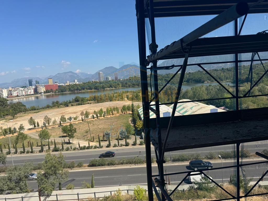 Shitet, Apartament 1+1, Liqeni i Thatë, Tiranë