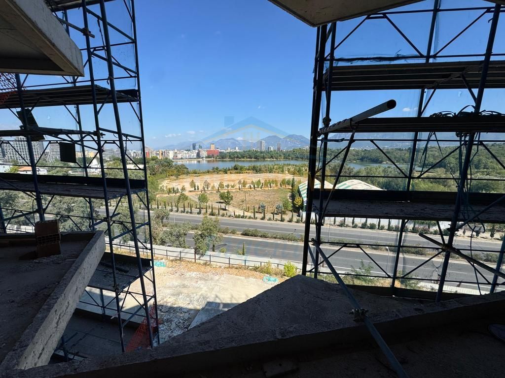 Shitet, Apartament 1+1, Liqeni i Thatë, Tiranë