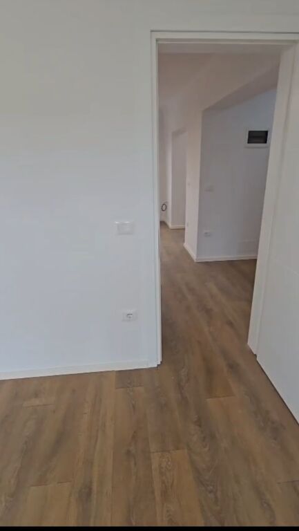 Shitet Apartment 1+1  Në Zonën e  Ali Demi  