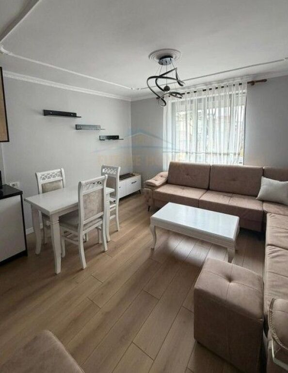 Qera, Apartament 1+1, 21 Dhjetori, Tiranë