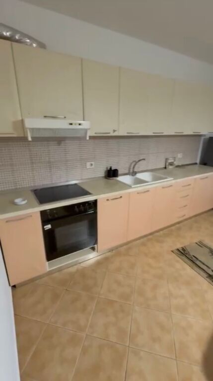 1+1,arredato presso l'istituto di igiene, via elbasani, 500 mila leke