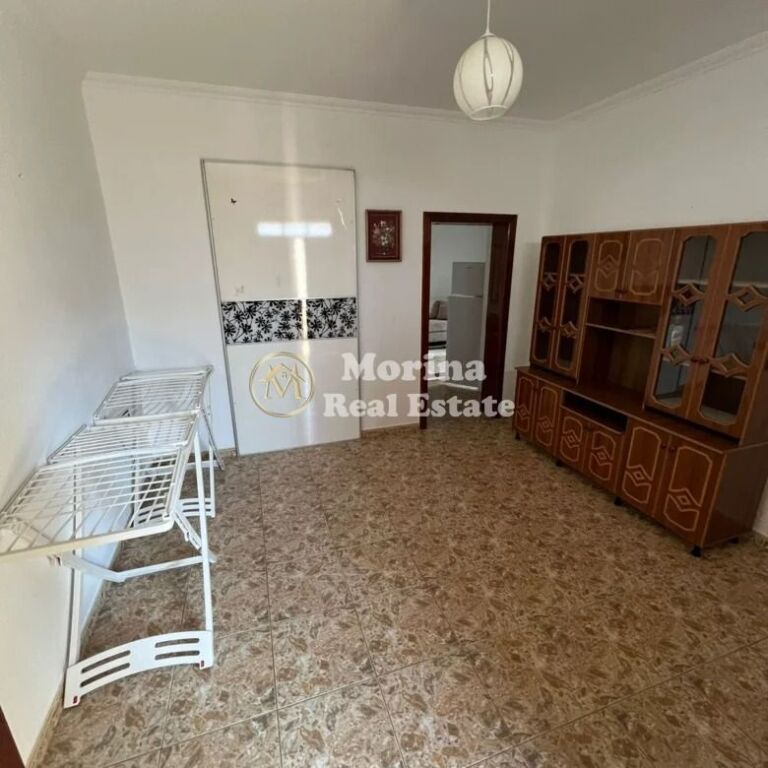 Rent | Private house 1 + 1 | Student City | 450 €/month