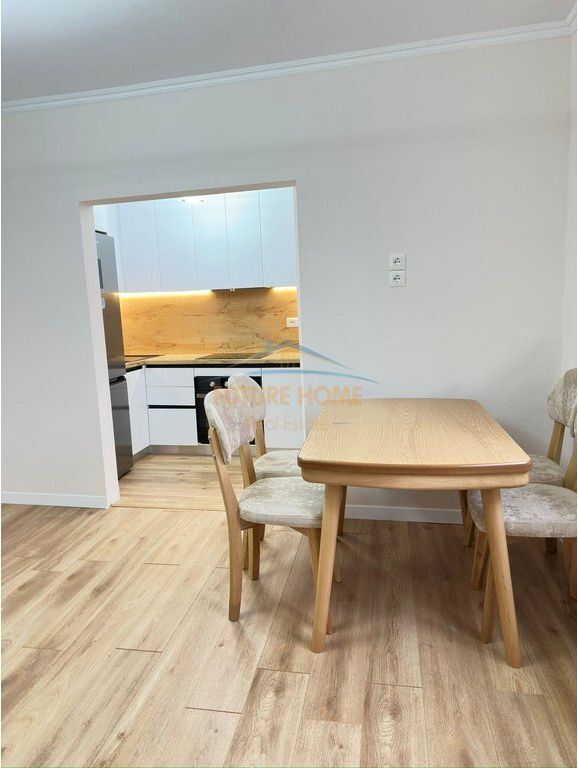 Appartamento 1+1 in vendita, Scuola Bajram Curri, Tirana