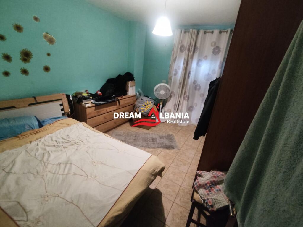 Appartamento/Ufficio 3+1+2wc in affitto vicino a Via Sales a Tirana ( ID 4231483)