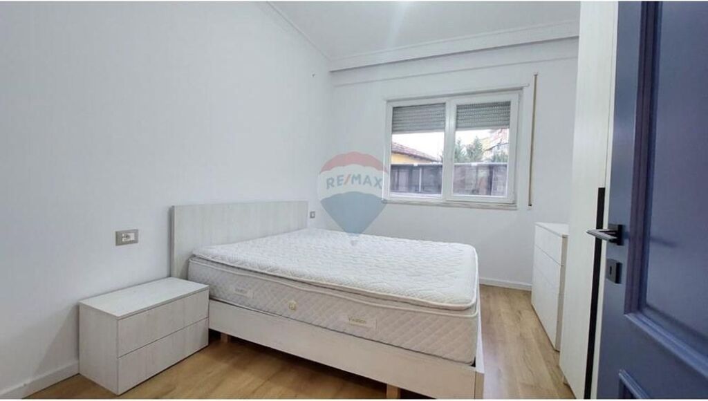 SHITET APARTAMENT 2+1 TEK MATERNITETI I RI, BRRYLI