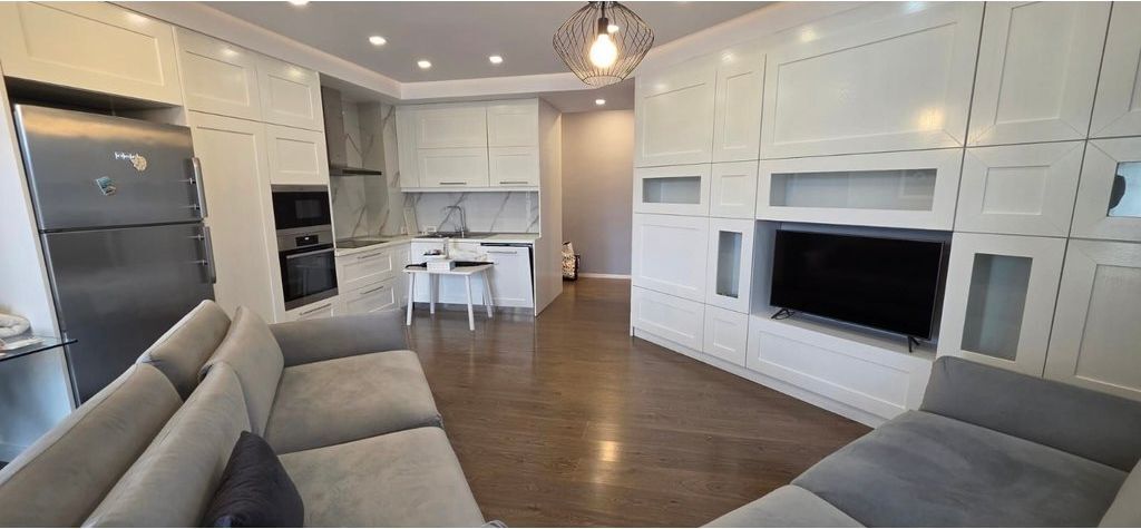 Fusha Aviacionit, Rezidenca Alba, Jepet me qira Apartament 2+1+2!