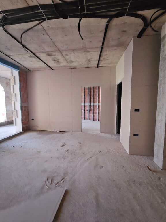 Appartamento 1+1 in Vendita a Jalë | 107 m² | Parcheggio &amp; Deposito