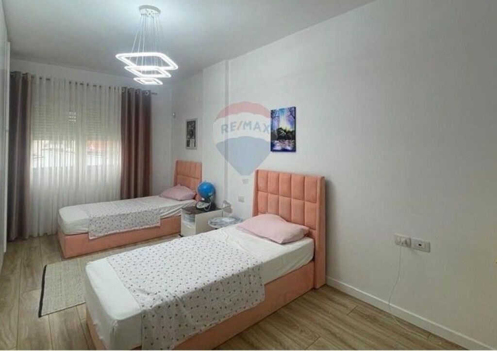 Apartament - Për Shitje - Kodra e Priftit, Tiranë 530551001-201