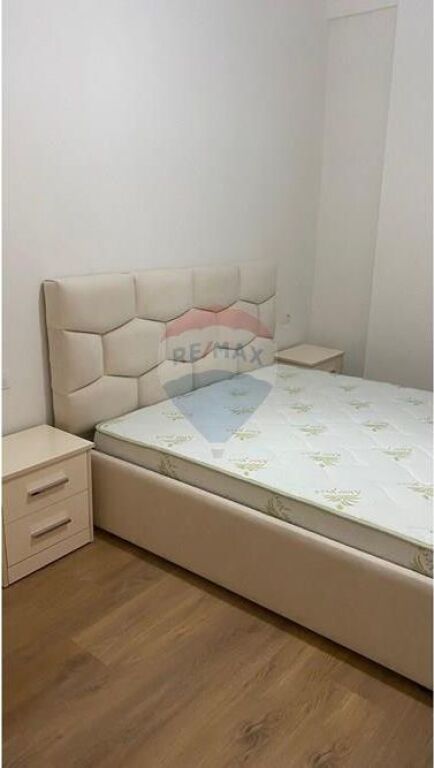Apartament per qera 1+1 tek Rruga Qemal Stafa