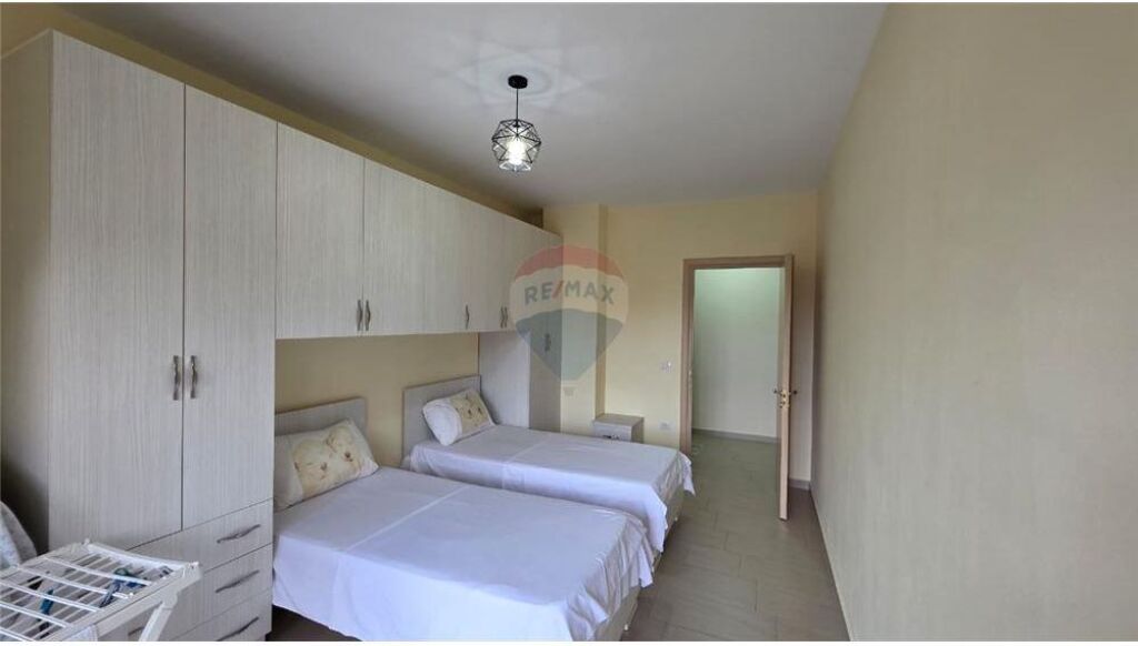 Apartament 2+1 me Qera – Lungomare, Vlorë