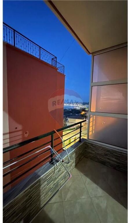 🏡 Apartament 1+1 me Qera – Rruga Dhimitër Konomi, Vlorë