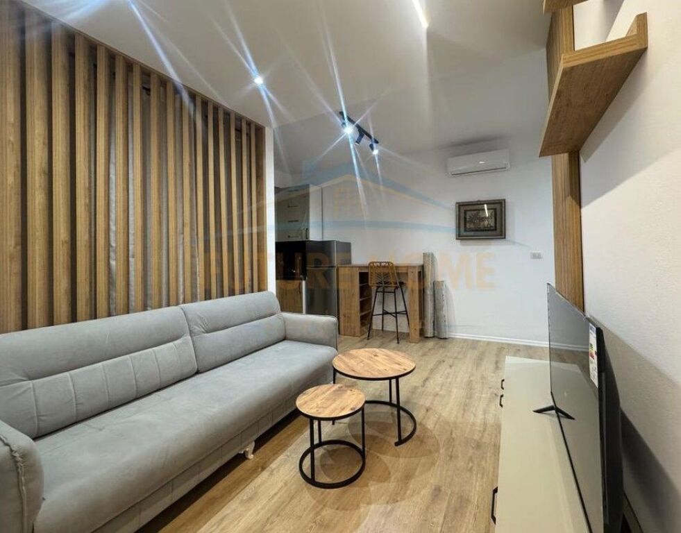 Qira, Apartament 1+1 i konvertuar në 2+1, Residenca Kodra e Diellit