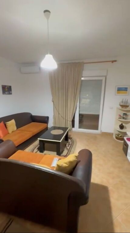 1+1,arredato presso l'istituto di igiene, via elbasani, 500 mila leke