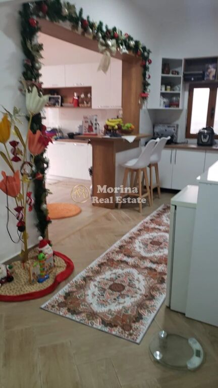 Shitje | Vilë+Ambjent Biznesi 4 + 1 | Bashkia Durrës | 800000 €