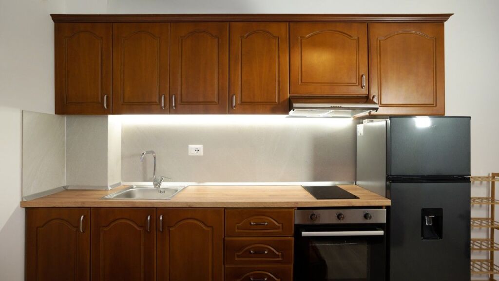 JEPET ME QERA SUPER APARTAMENT 1+1 TEK PALACE DURRES