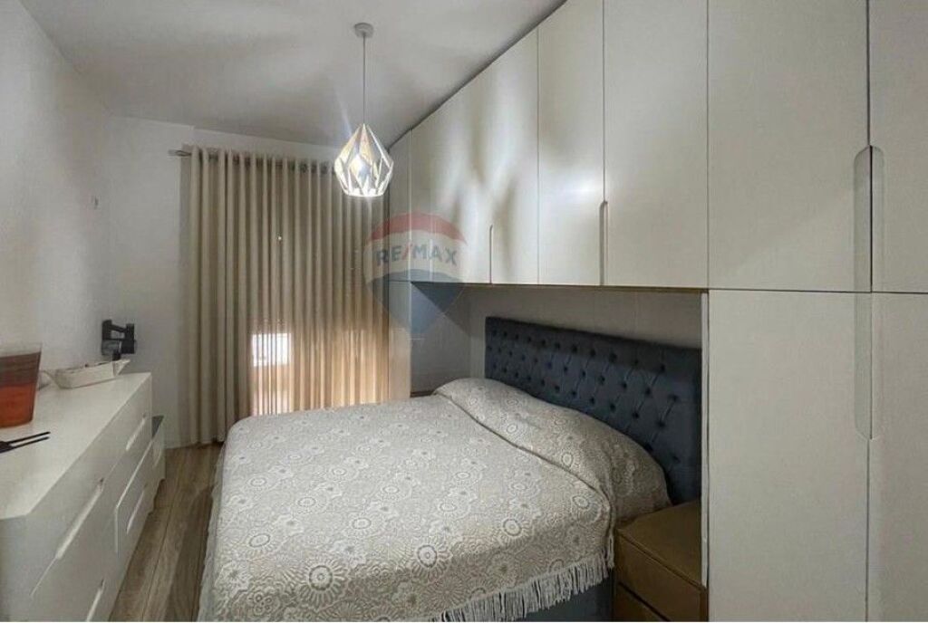 Apartament - Për Shitje - Kodra e Priftit, Tiranë 530551001-201