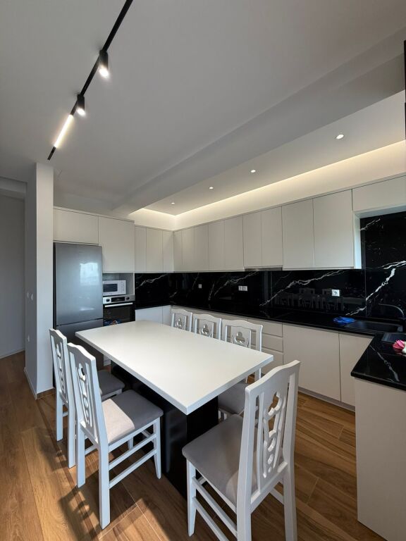 ✨ Apartament 3+1+2 per Qera – Babrru (Rruga Kaci) ✨🏡