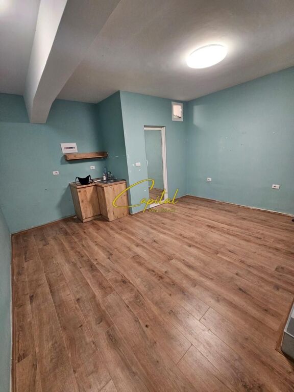 LOCALE COMMERCIALE IN AFFITTO 30 M2 BLV GJERGJ FISHTA 35.000 LEKE