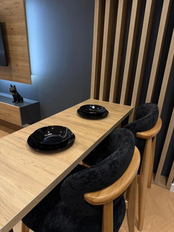 🏠 Jepet me qira apartament 1+1