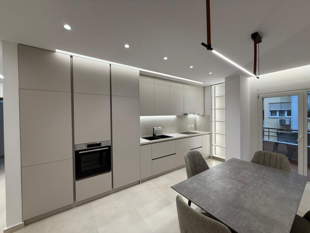 Apartament 2+1+🅿️Parkim ,Kodra Diellit i pabanuar me pare