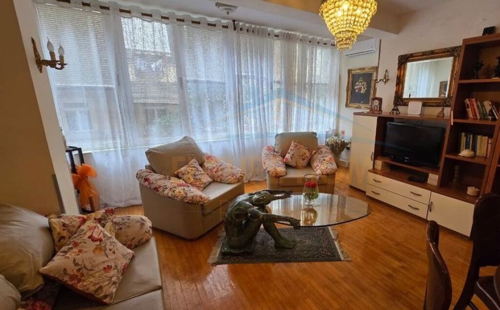 JEPET ME QERA APARTAMENT 2+1 PALLATET AGIMI
