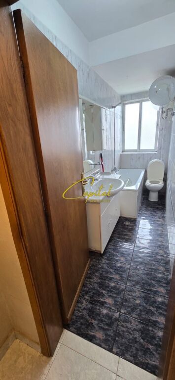 SHITET APARTAMENT 3+1 PROKURORIA E TIRANES 177.000 EURO