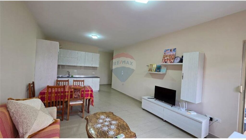 Apartament 2+1 me Qera – Lungomare, Vlorë