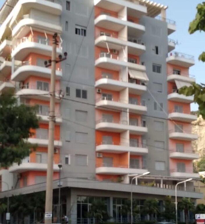 In Lungo Mare, Vlore Apartment 2+1 For Sale With Occasion Price, Only 2000 Euro/m2