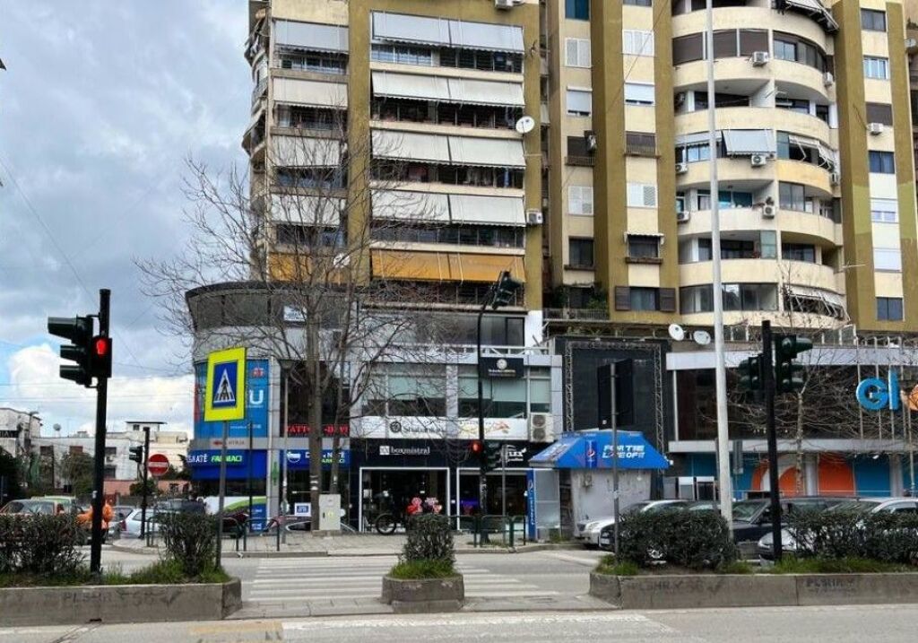 Office for rent on Kavaja Street, near Globe