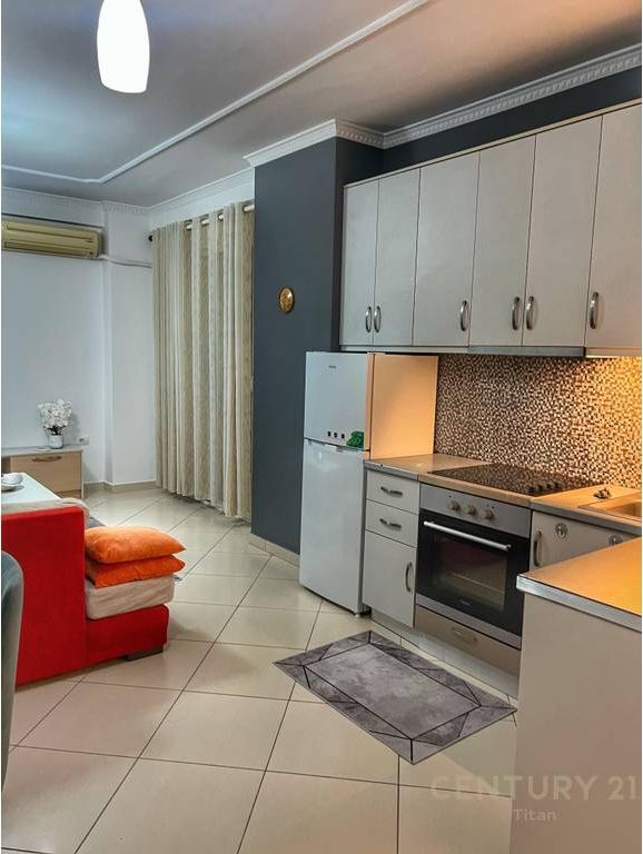 APARTAMENT 2+1+2 ME QIRA TEK KODRA E DIELLIT