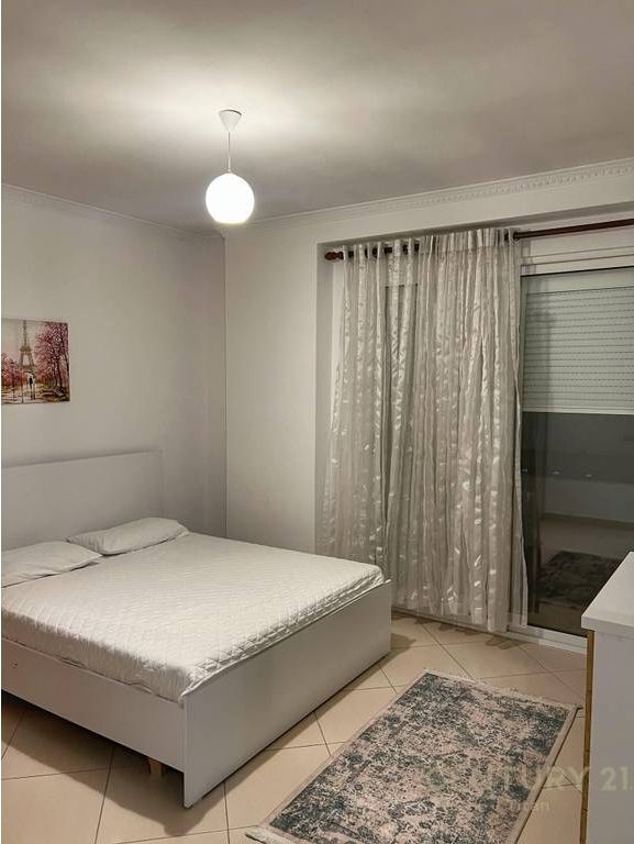 APARTAMENT 2+1+2 ME QIRA TEK KODRA E DIELLIT