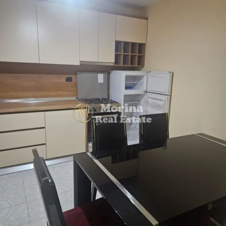 Affitto | Appartamento 1 + 1 | Via Kavaja | 400 €/mese