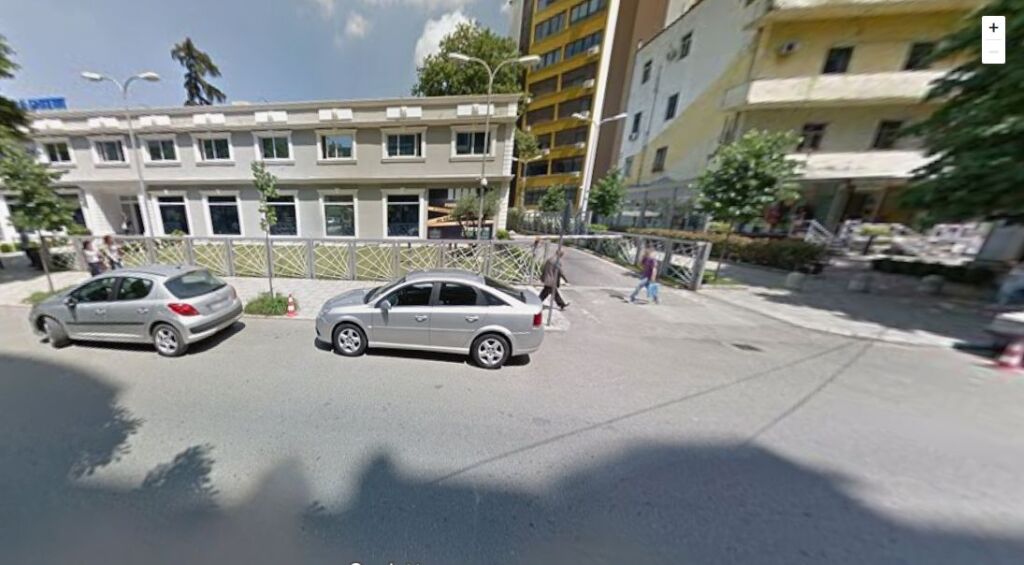 Jepet zyrë me qira pranë Drejtorisë së Policisë, Rruga Sami Frashëri