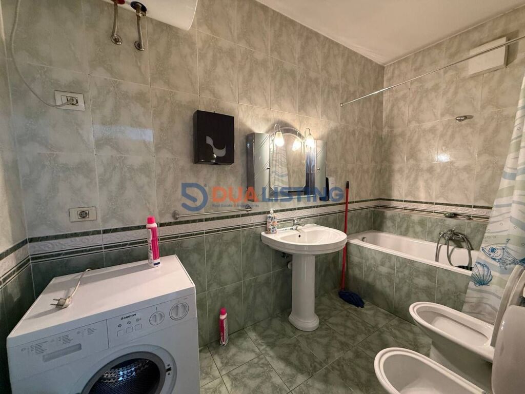 OFROJME PER QIRA AMBIENT PER ZYRA NE ZONEN E BLLOKUT!