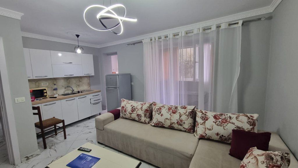 Qera, Apartament 1+1, Vasil Shanto, Tirane.