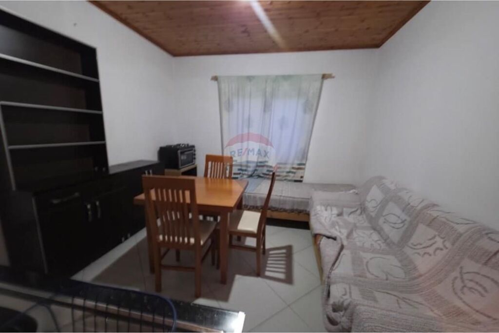 Apartament 1+1 me Qira – Zona Kristal Center