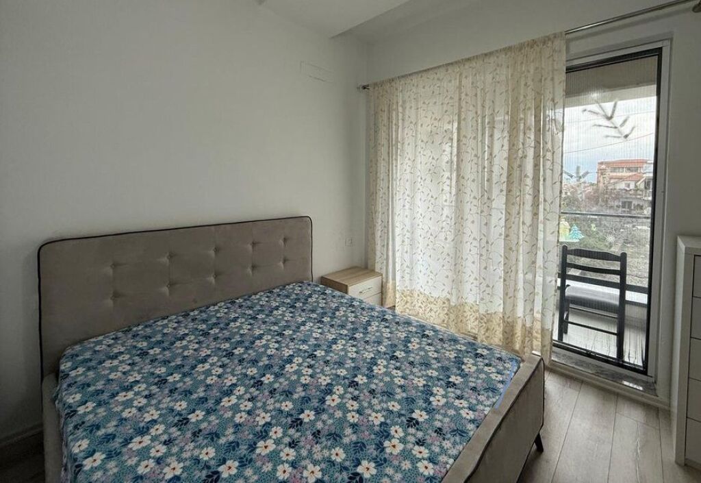 FOR RENT APARTMENT 1+1 COMPLEX CONTACT , 21 DECEMBER