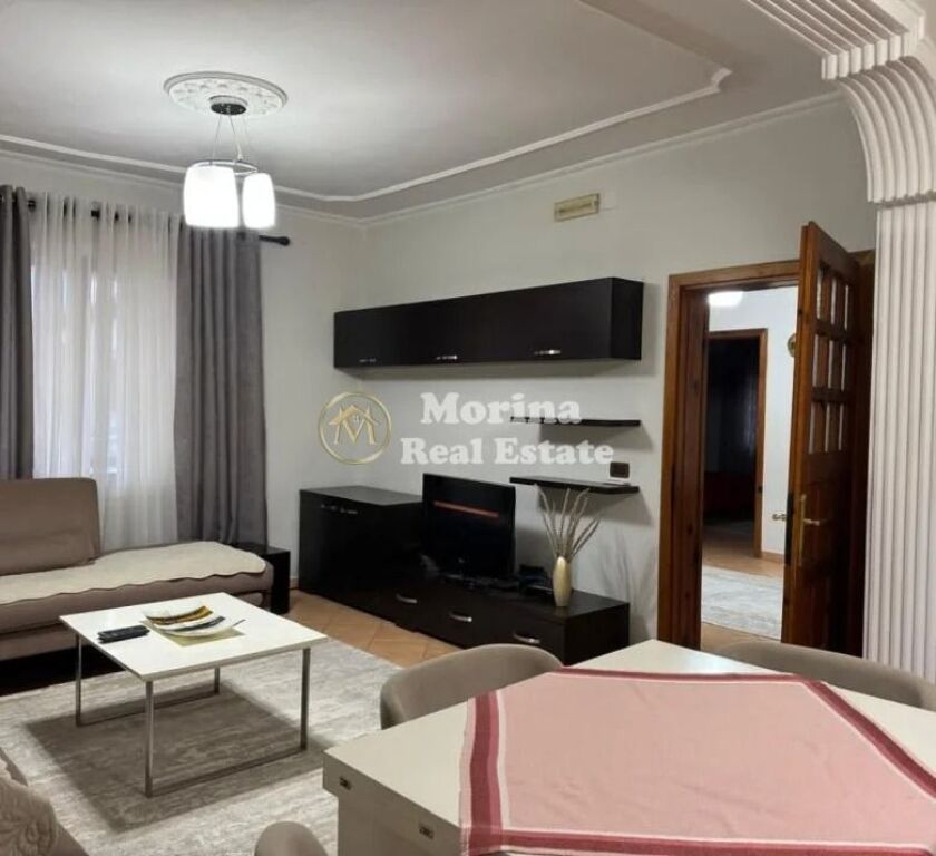 Qera | Shtëpi private 2 + 1 | Rruga Hava Murati |Allias / 650 €/muaj