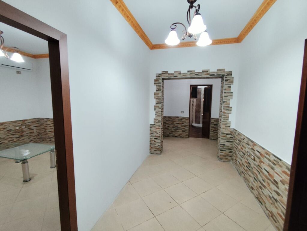 piano villa in affitto, Yzberisht