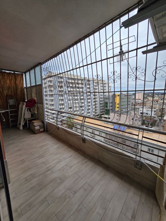 Shitet Apartament i kompletuar ne Vlorë